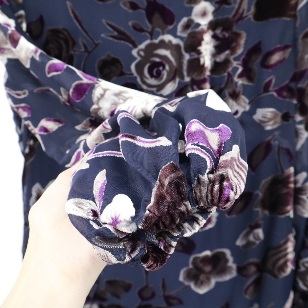 Navy Burnout Floral Dress - Picture 10 of 16